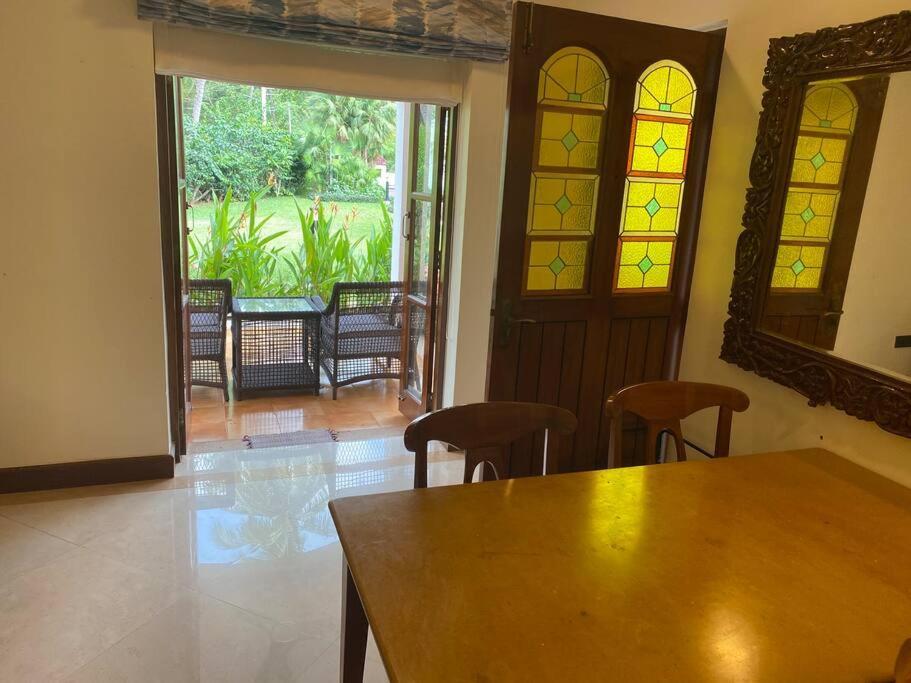 1 Bhk Luxury Beachside Homestay In South Goa ベタルバティム エクステリア 写真